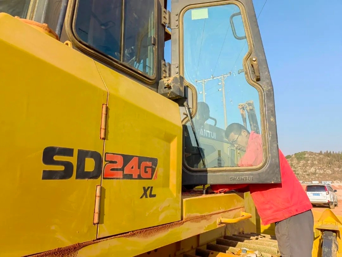 2104719d0c6e492fafc366e6de207ae8