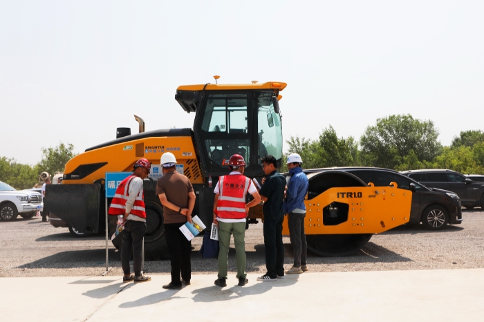 0d4124425f594c1987a461d10d65fabe