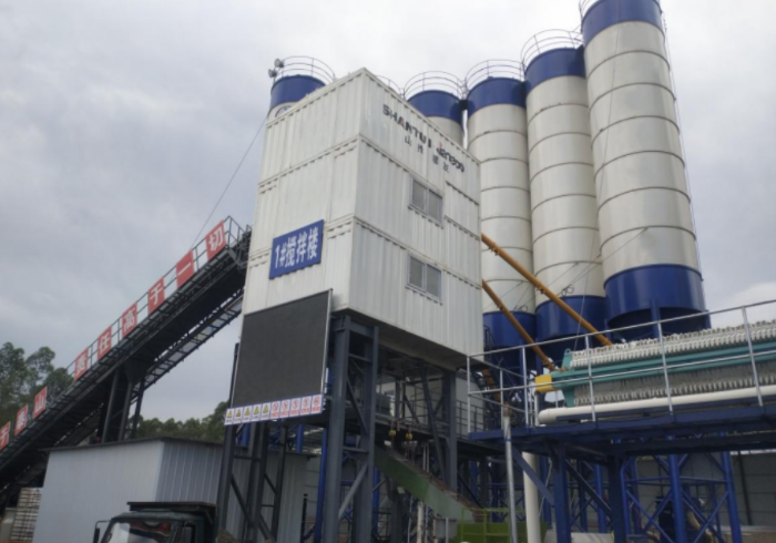 27a178b3c0324c02937b422a48b600e3