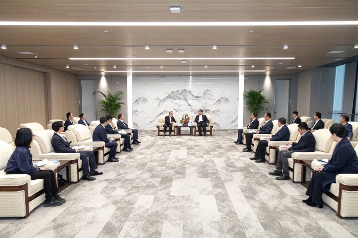 e0d34318dfcb46439e4285b6f18abfe0