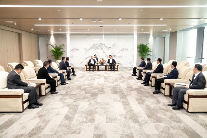 df2020c4a4514b2e9a148dd00e326f6e