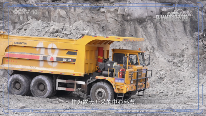 76f0a6d204014482b10a21fff9f4b4c2