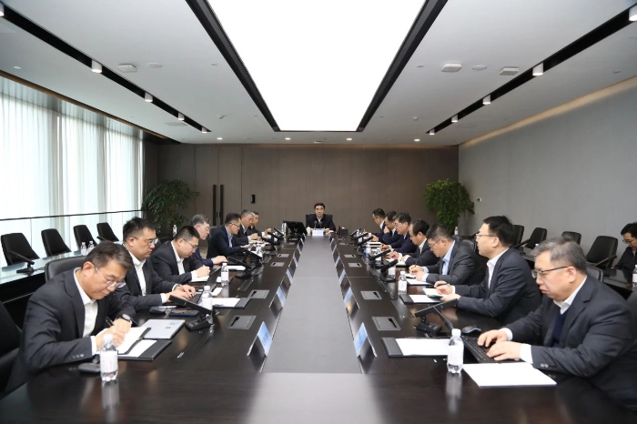 9b5bdedc5df24f11b8482efd118c8662