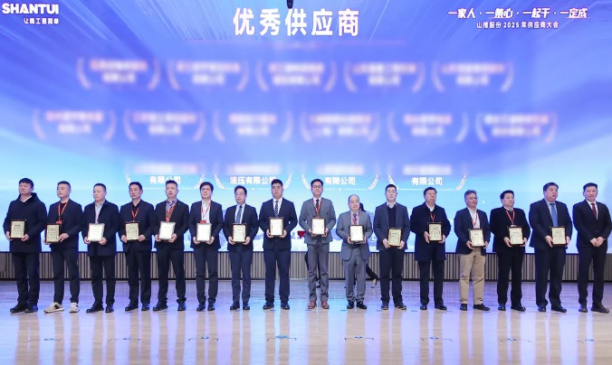 85f703b4658f44eda509553edbc251db