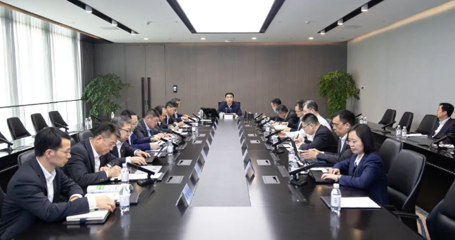 c17afdf29e7a4760a06e8b5180ff94d5