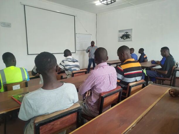 9770e926810b4411ae2967d0286e7db1