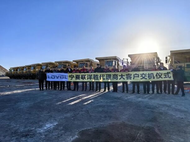 efadff442bfb476bb1f970f44f9c2c60