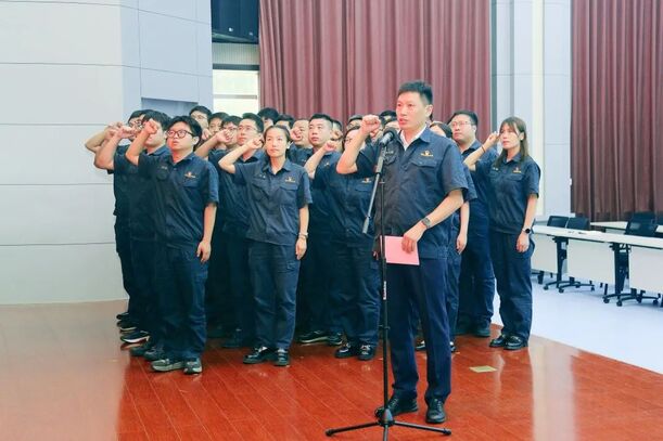 f0c90138a05b402cba8024176ebbb370